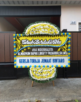 Papan Bunga Duka di Cibuluh